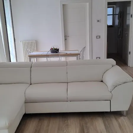 Nisio 5 Lägenhet Bari